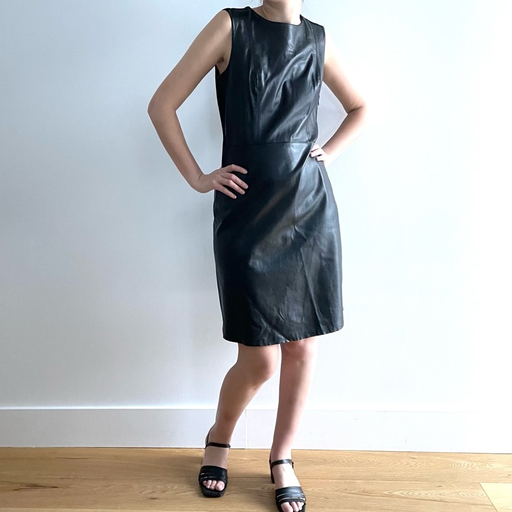 MODE DE VIE BLACK FAUX LEATHER SLEEVELESS MIDI DRESS - XS